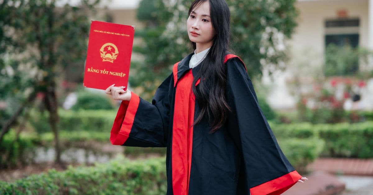 Cách viết CV xin học bổng quốc tế — Academic CV khác CV xin việc như thế nào?