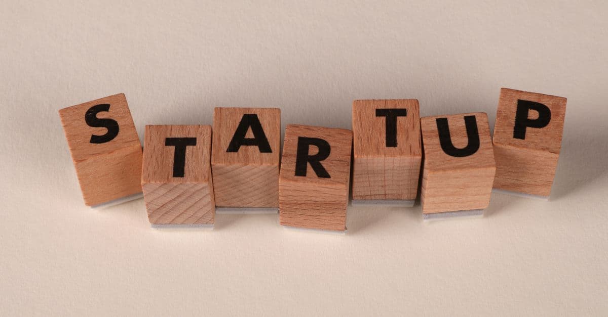 Cách viết cover letter tiếng Anh cho startup quốc tế — Tone và style khác gì so với công ty truyền thống?
