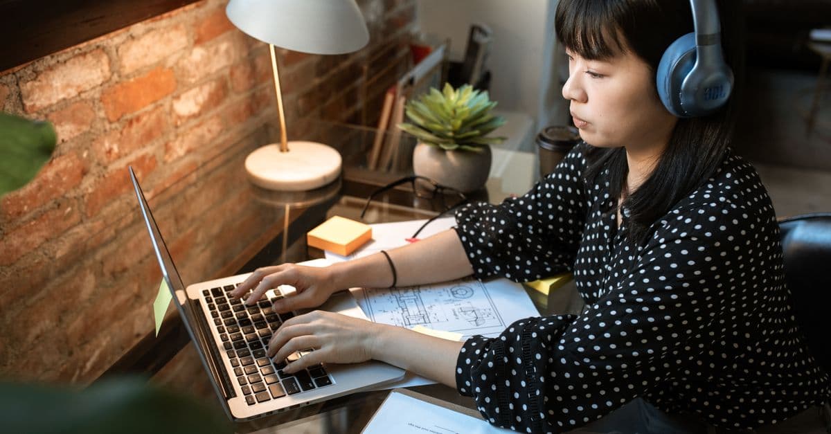 Cách viết CV cho vị trí remote/làm việc từ xa — Nhấn mạnh điều gì?